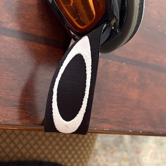 Oakley Unisex Glasses - Black and Orange